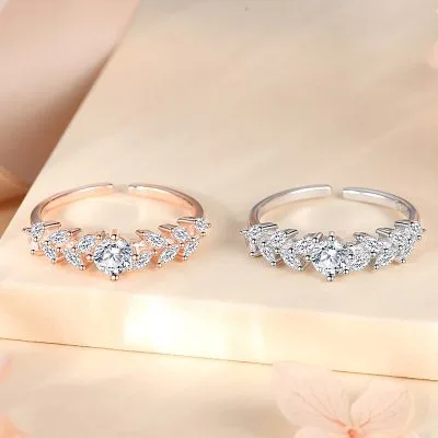 Nhẫn Bạc Nữ đính đá CZ Hình Vòng Hoa Raven LILI 103958 3