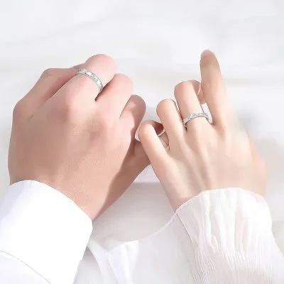 Nhẫn đôi Bạc đính đá CZ Hoàng Tử Và Cành Hồng Cassidy LILI 104342 2