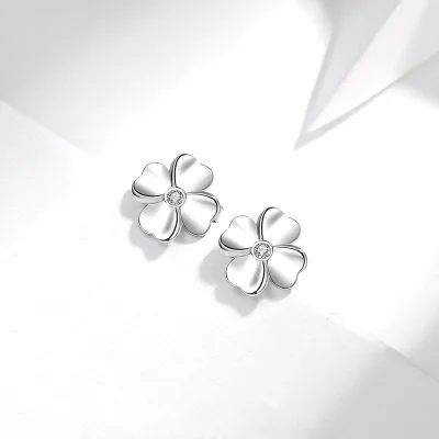 Bông Tai Bạc Nữ đính đá CZ Hình Cỏ 4 Lá Zaria LILI 106533 1