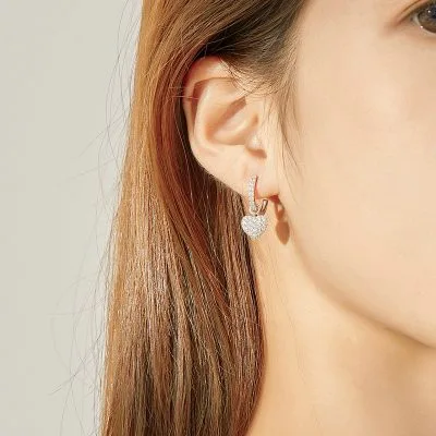 Bông Tai Bạc Nữ đính đá CZ Hình Trái Tim Robin LILI 106953 3