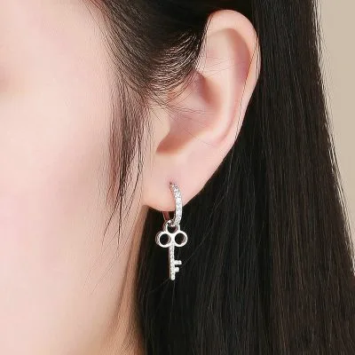Bông Tai Bạc Nữ đính đá CZ Khóa Tình Yêu Marianna LILI 106749 5