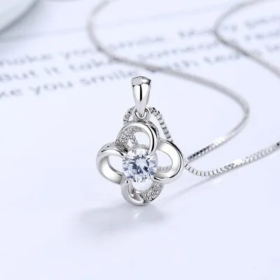 Dây Chuyền Bạc Nữ đính đá CZ Hình Cỏ 4 Lá Reina LILI 105052 1