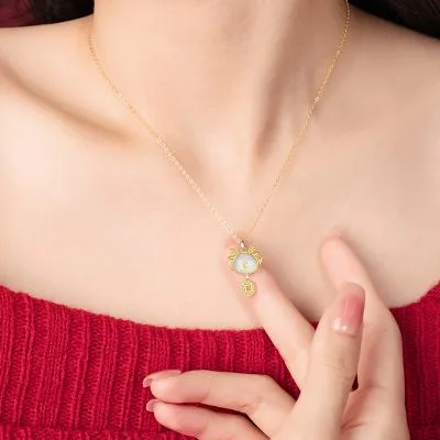 Dây Chuyền Bạc Nữ đính Ngọc Bích Hetian Rồng Kim Tiền Aviana LILI 105600 2