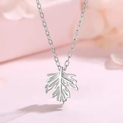 Dây Chuyền Bạc Nữ Hình Lá Phong Hana LILI 105935 3