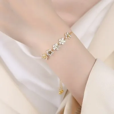 Lắc Tay Bạc Nữ Dây Rút đính đá CZ Hình Hoa Mai Giselle LILI 115910 2