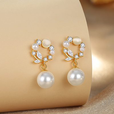 Bông Tai Bạc Nữ đính đá CZ, Ngọc Trai Hình Vòng Hoa Vera LILI 126644 3