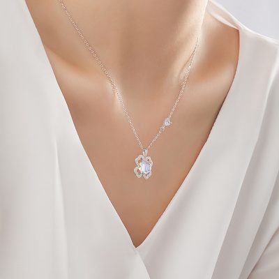 Dây Chuyền Bạc Nữ đính đá CZ Cỏ 4 Lá May Mắn Melanie LILI 126066 3