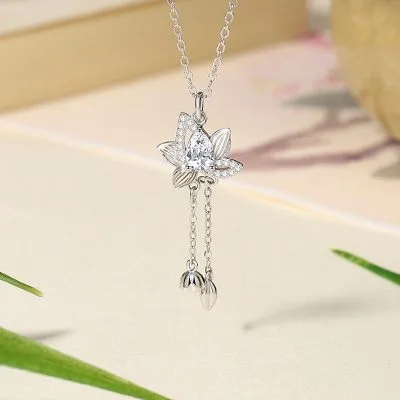 Dây Chuyền Bạc Nữ đính đá CZ Hình Bông Sen Sarah LILI 125758 1