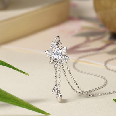 Dây Chuyền Bạc Nữ đính đá CZ Hình Bông Sen Sarah LILI 125758 3