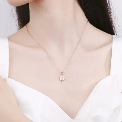 Dây Chuyền Bạc Nữ đính đá CZ Hình Cỏ 4 Lá Caroline LILI 125548 3