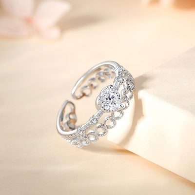 Nhẫn Bạc Nữ đính đá CZ Trái Tim Tình Yêu Everly LILI 125259 1