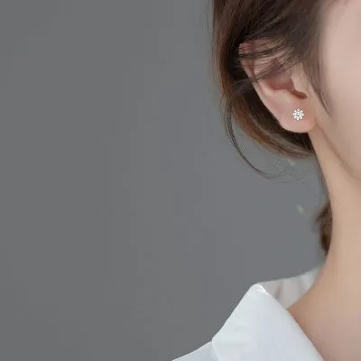 Bông Tai Bạc Nữ đính đá CZ Cỡ Nhỏ Mặt Trăng Và Mặt Trời Alitzel LILI 131789 4