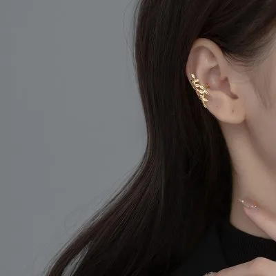 Bông Tai Bạc Nữ Giả Kẹp Vành Tai Cành Và Lá Halo LILI 132051 3
