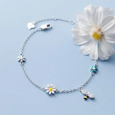 Lắc Tay Bạc Nữ Dây Rút đính đá CZ Ong Nhỏ Và Bông Hoa Alice LILI 130246 1