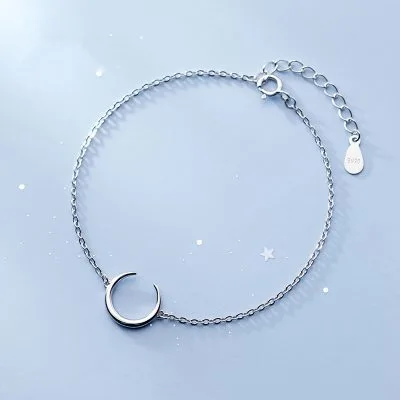 Lắc Tay Bạc Nữ Hình Mặt Trăng Lưỡi Liềm Vivian LILI 130465 1