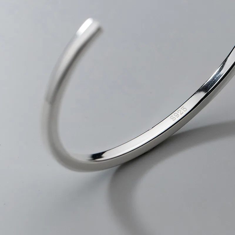 Vòng Tay Bạc đặc Nữ Trơn Dạng Cuff Liliana LILI 130472 4