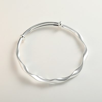 Vòng Tay Bạc đặc Nữ Trơn Dạng Sóng Nước Lyn LILI 135161 02