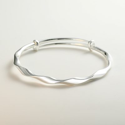 Vòng Tay Bạc đặc Nữ Trơn Dạng Sóng Nước Lyn LILI 135161 06