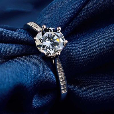 Nhan Bac Dinh Da Zircon Royal LILI 499436 24