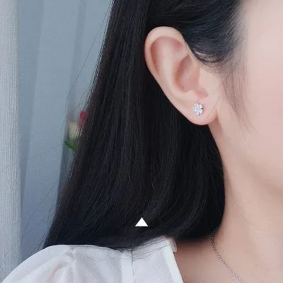 Bông Tai Bạc Nữ đính đá CZ Hình Bông Hoa 5 Cánh Jane LILI 160242 2