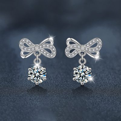 Bông Tai Bạc Nữ đính Kim Cương Moissanite Chiếc Nơ Luciana LILI 160550 1
