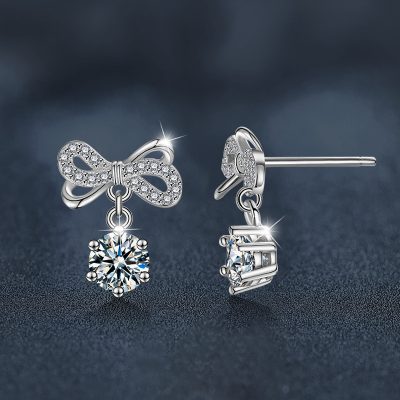 Bông Tai Bạc Nữ đính Kim Cương Moissanite Chiếc Nơ Luciana LILI 160550 2