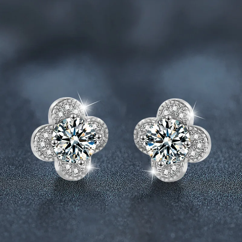 Bông Tai Bạc Nữ đính Kim Cương Moissanite Cỏ 4 Lá Journey LILI 160566 3