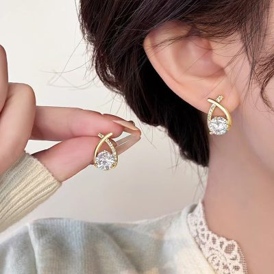 Bông Tai Bạc Nữ đính Kim Cương Moissanite Giọt Nước Tessa LILI 160512 5
