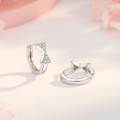 Bông Tai Bạc Nữ Tròn đính đá CZ Hình Chiếc Nơ Finley LILI 160263 2