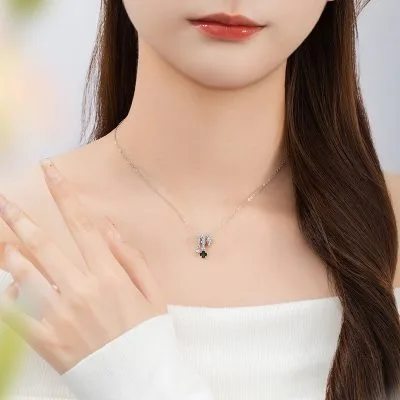 Dây Chuyền Bạc Nữ đính đá CZ Hình Cỏ 4 Lá Ashley LILI 159472 2