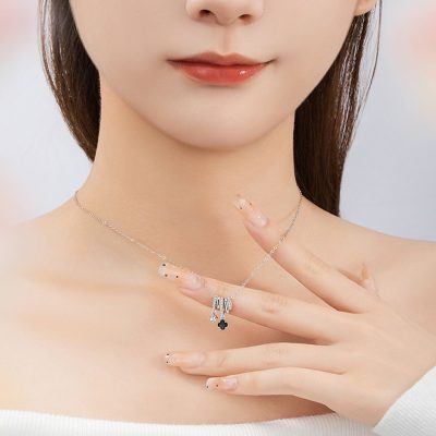 Dây Chuyền Bạc Nữ đính đá CZ Hình Cỏ 4 Lá Ashley LILI 159472 7