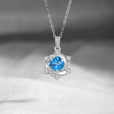 Dây Chuyền Bạc Nữ đính đá CZ Hình Ngôi Sao 6 Cánh Rylee LILI 159578 4