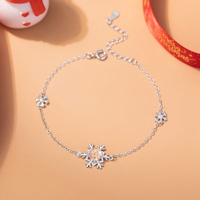 Lắc Tay Bạc Nữ đính đá CZ Hình Bông Tuyết Winter LILI 158335 4