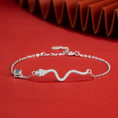 Lắc Tay Bạc Nữ đính đá CZ Hình Rắn Dễ Thương Kya LILI 158374 4