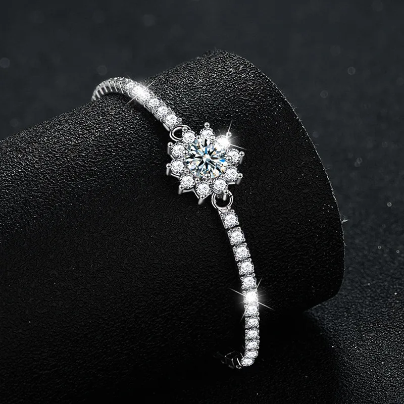 Lắc Tay Bạc Nữ đính Kim Cương Moissanite Bông Tuyết Miley LILI 158465 2