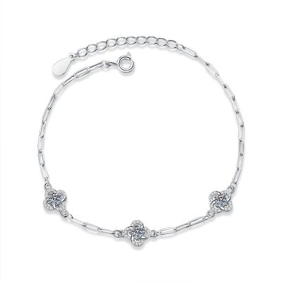 Lắc Tay Bạc Nữ đính Kim Cương Moissanite Cỏ 4 Lá Avani LILI 158446 1