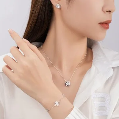 Lắc Tay Bạc Nữ đính đá CZ Hình Bông Hoa Hồng Rose LILI 166089 2