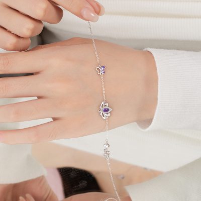 Lắc Tay Bạc Nữ đính đá CZ Hình Bông Hoa Sen Journee LILI 166104 2