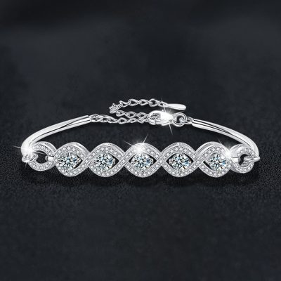 Lắc Tay Bạc Nữ đính Kim Cương Moissanite Vô Cực Sutton LILI 166050 1