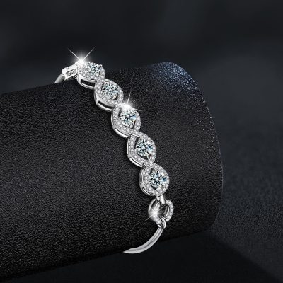 Lắc Tay Bạc Nữ đính Kim Cương Moissanite Vô Cực Sutton LILI 166050 2