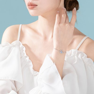 Lắc Tay Bạc Nữ đính đá CZ Bầu Trời Sao Brianna LILI 171807 1