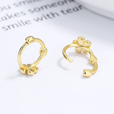 Bông Tai Bạc Nữ Cỡ Nhỏ Hình Bông Hoa 5 Cánh Romina LILI 173429 4