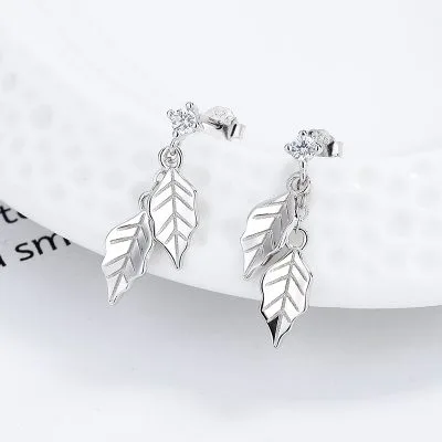 Bông Tai Bạc Nữ đính đá CZ Hình Chiếc Lá Milani LILI 173381 2