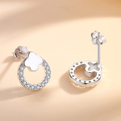 Bông Tai Bạc Nữ đính đá CZ Hình Cỏ 4 Lá Saylor LILI 173225 2