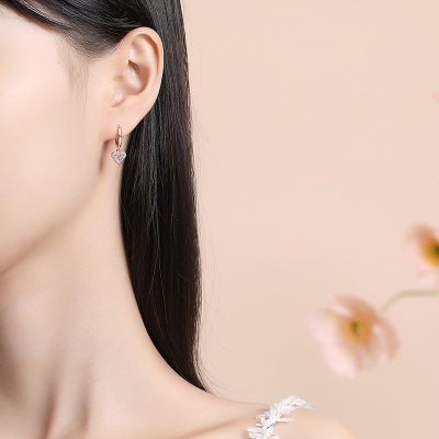 Bông Tai Bạc Nữ đính đá CZ Hình Trái Tim Cataleya LILI 173215 4