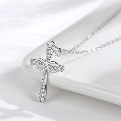 Dây Chuyền Bạc Nữ đính đá CZ Hình Thánh Giá Vô Cực Alicia LILI 173093 3