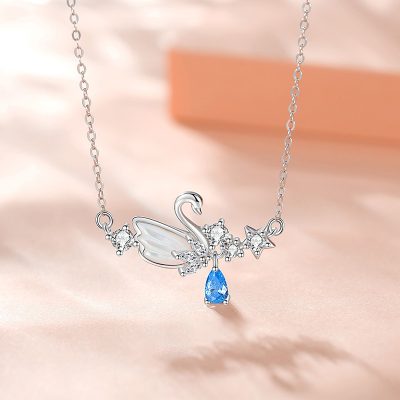 Dây Chuyền Bạc Nữ đính đá CZ Hình Thiên Nga Paisley LILI 173011 1