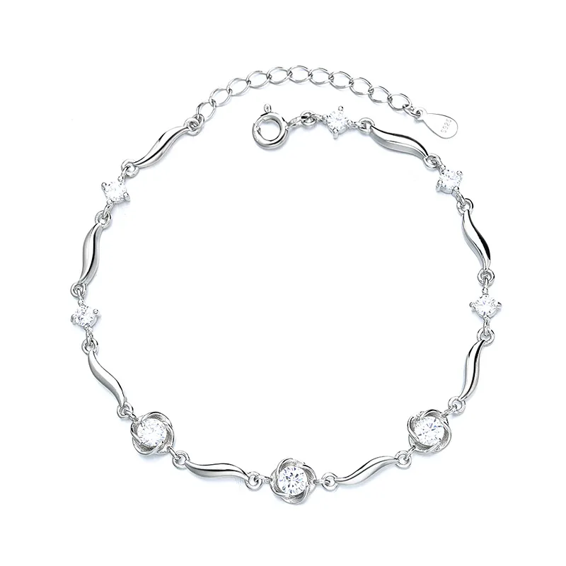 Lắc Tay Bạc Nữ đính đá CZ Cỏ 4 Lá Isabelle LILI 172465 2