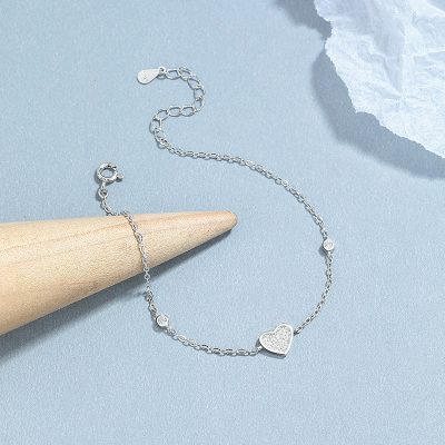 Lắc Tay Bạc Nữ đính đá CZ Hình Trái Tim Brielle LILI 172454 2