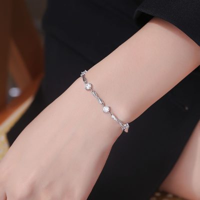 Lắc Tay Bạc Nữ đính đá CZ Tình Yêu Vô Cực Gabriella LILI 172413 2